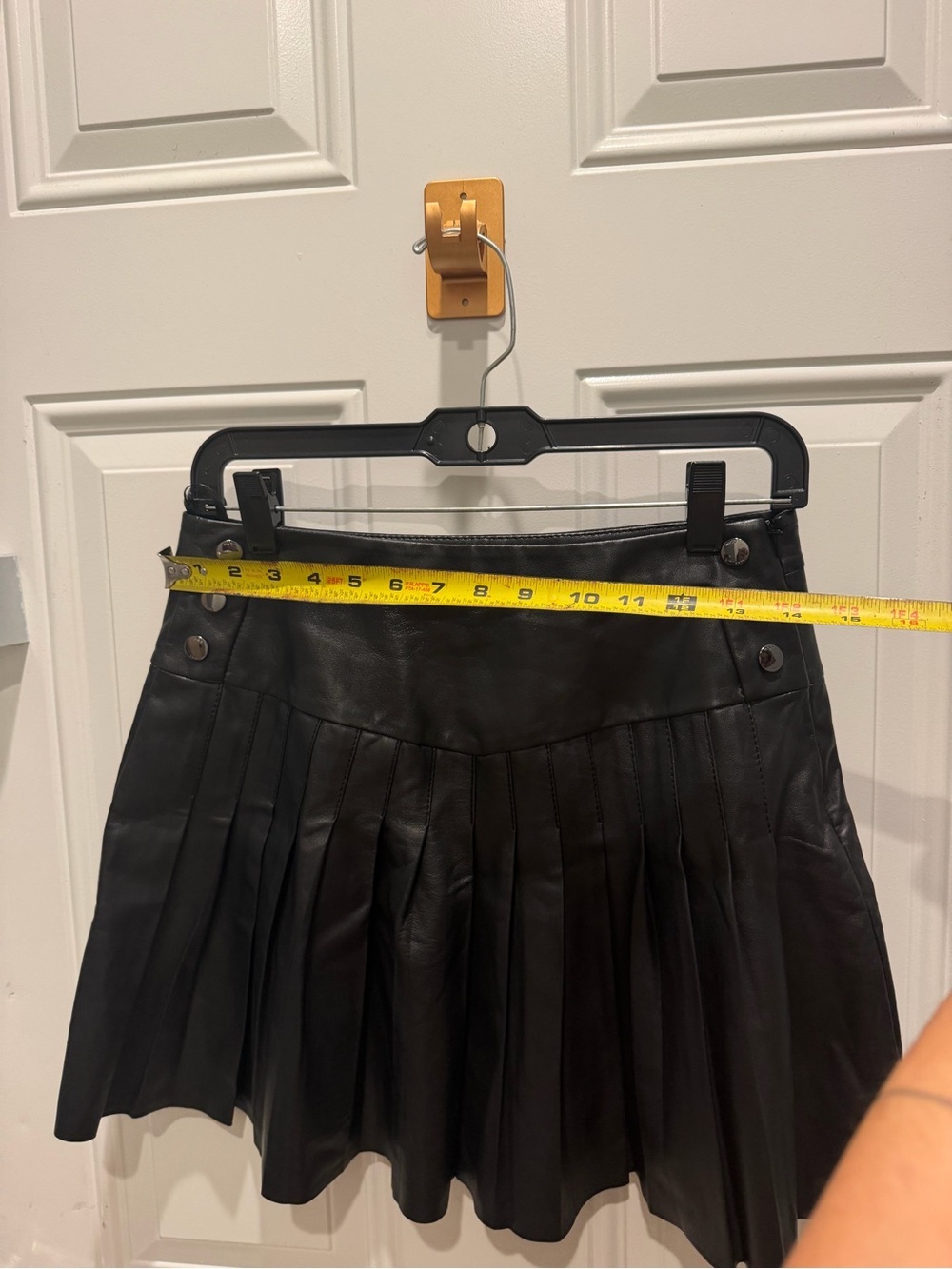 Maje pleated flared leather mini skirt - Picture 7 of 9
